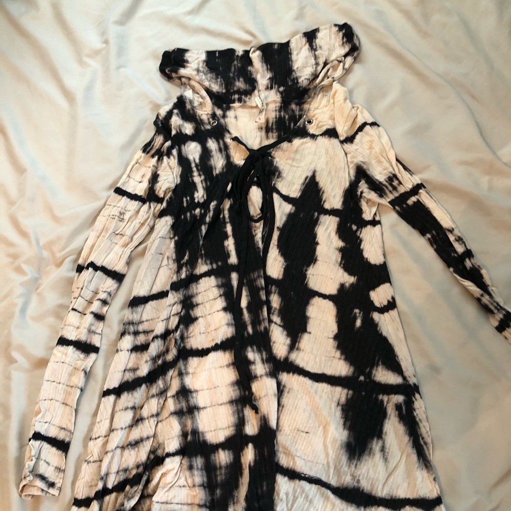 American Age Hooded Top